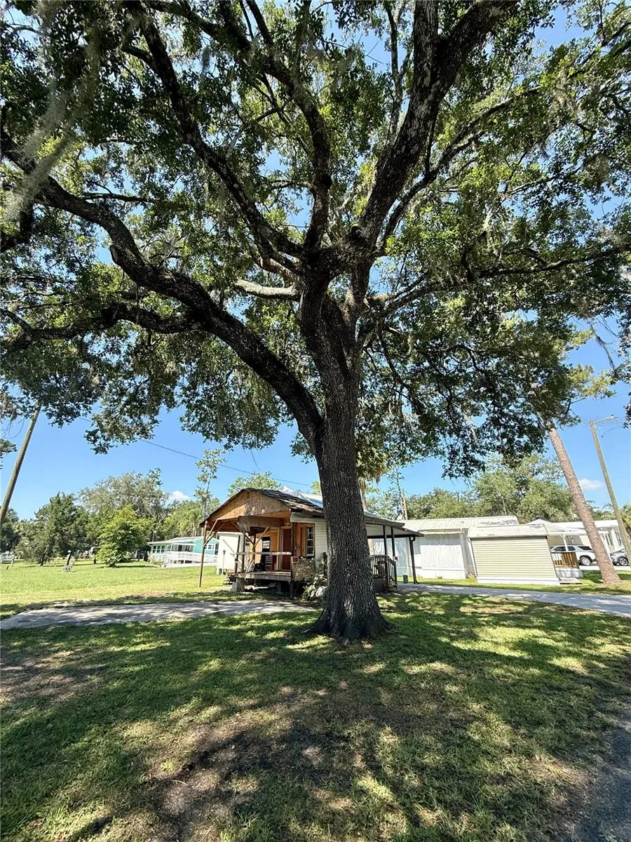 2092 CULBREATH ROAD #D24 Brooksville, FL 34602