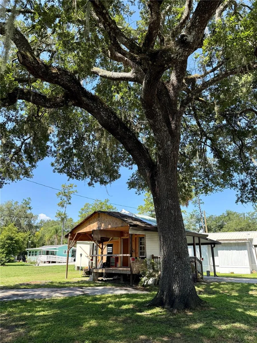 2092 CULBREATH ROAD #D24 Brooksville, FL 34602