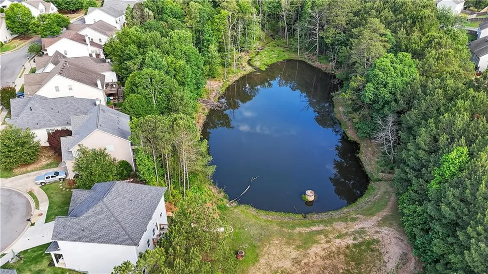336 Nobleman Way Canton, GA 30114