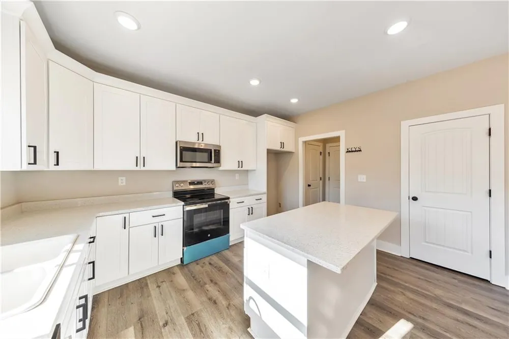 336 Nobleman Way Canton, GA 30114