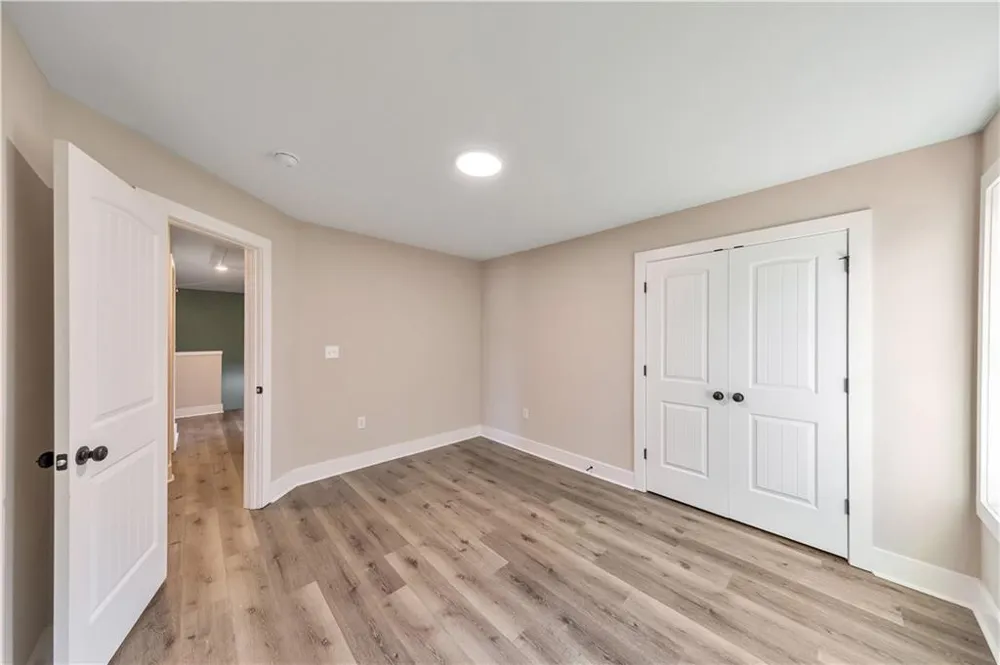 336 Nobleman Way Canton, GA 30114