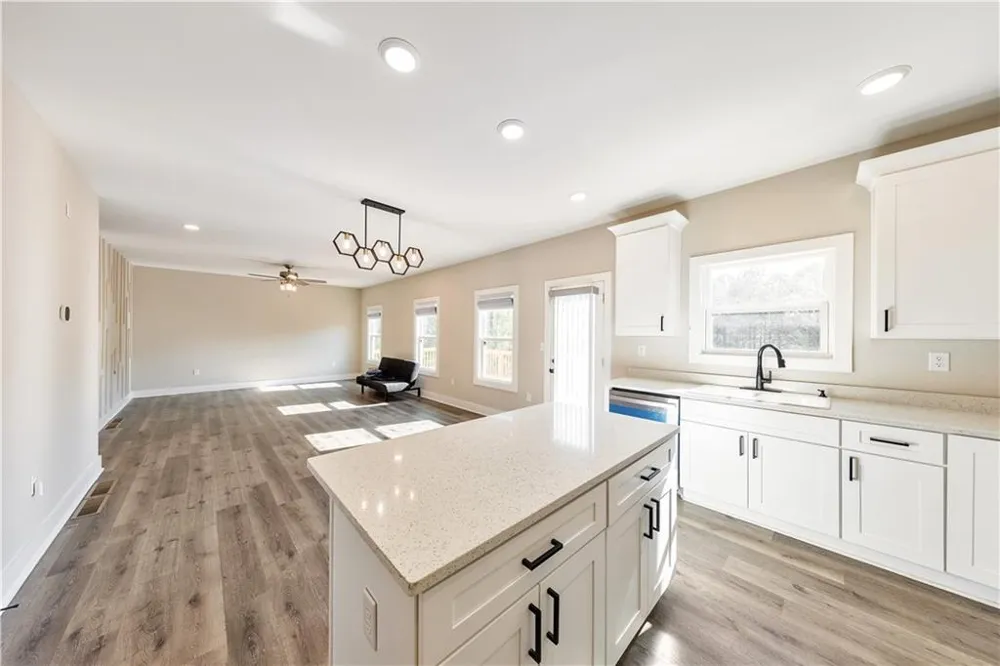 336 Nobleman Way Canton, GA 30114