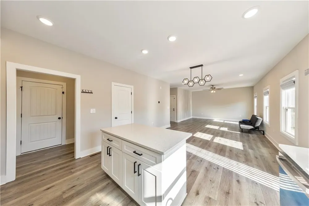 336 Nobleman Way Canton, GA 30114