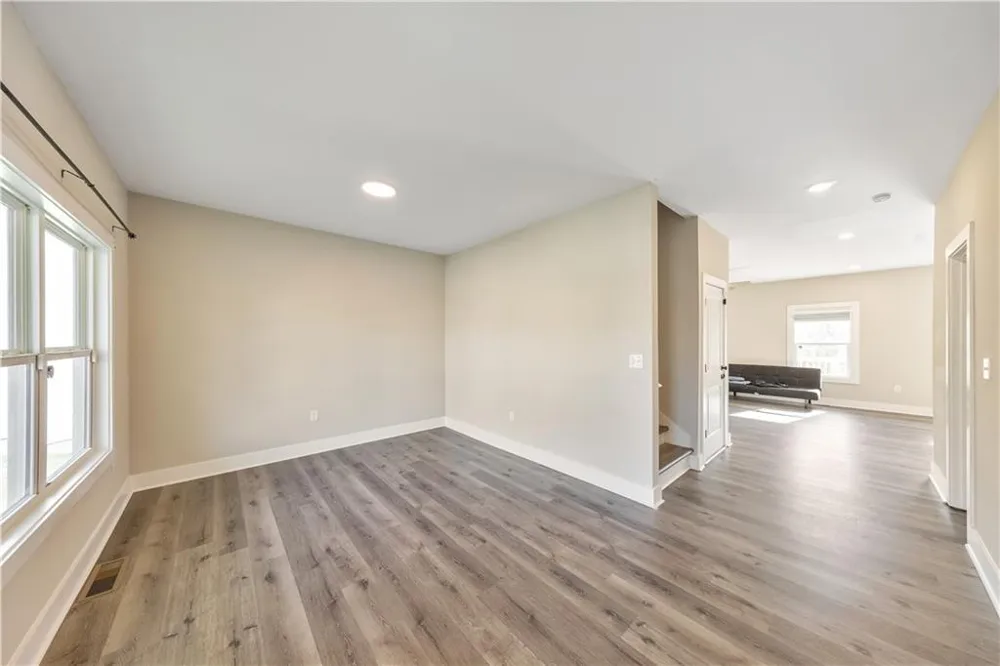 336 Nobleman Way Canton, GA 30114