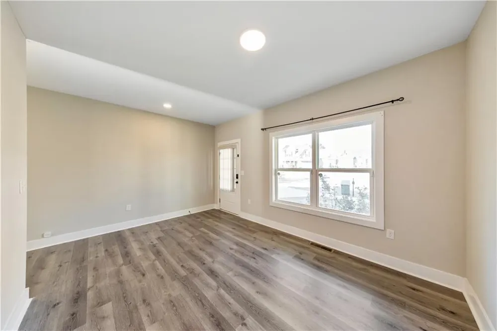 336 Nobleman Way Canton, GA 30114