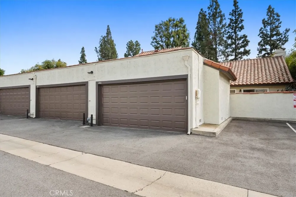 206 San Luis Rey San Dimas, CA 91773