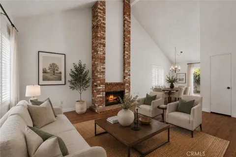 206 San Luis Rey