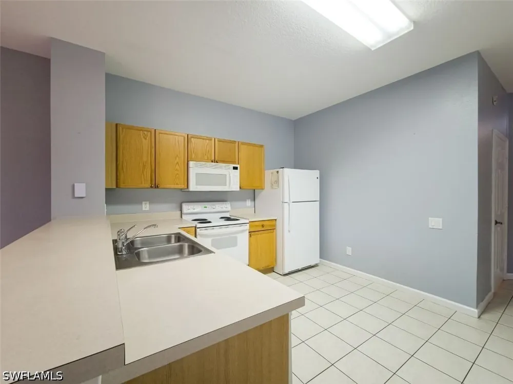 SILVER PALM DRIVE Kissimmee, FL 34747