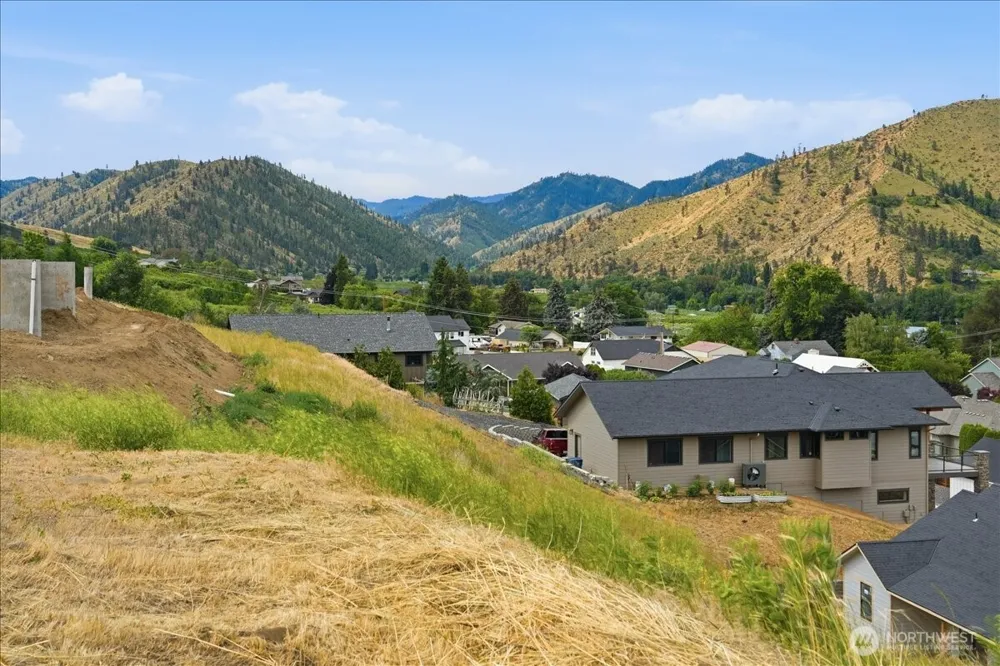 105 Liberty Lane Cashmere, WA 98815