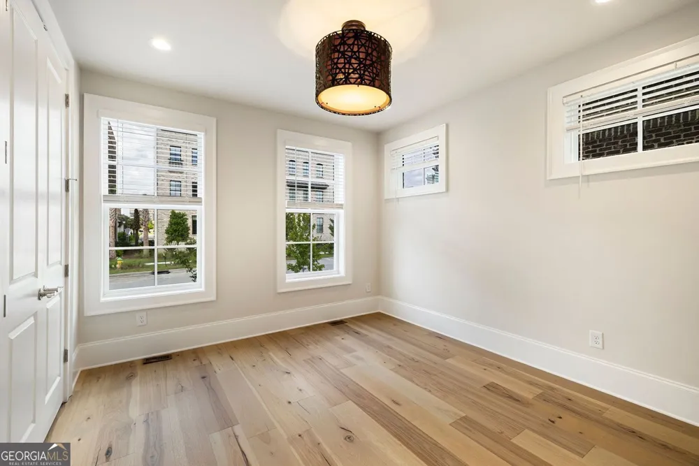 359 Chatooga LN Savannah, GA 31401