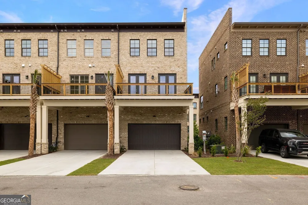 359 Chatooga LN Savannah, GA 31401