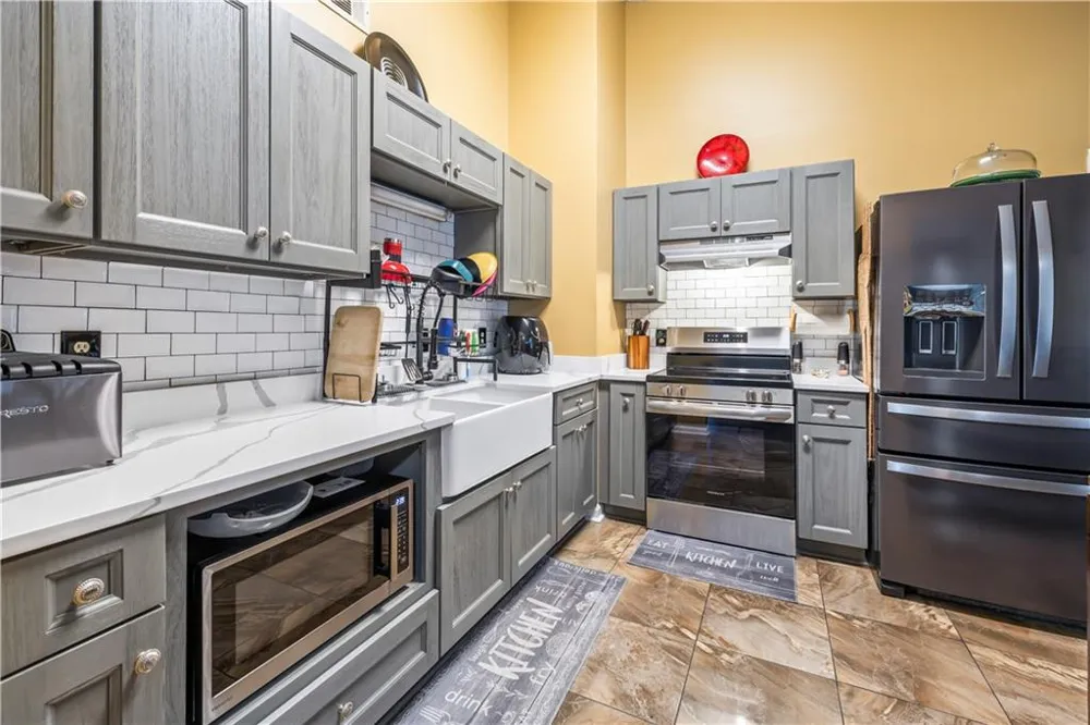 56 Quail Forest Drive Savannah, GA 31419