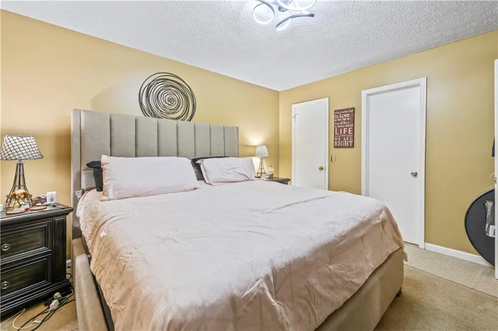 56 Quail Forest Drive Savannah, GA 31419