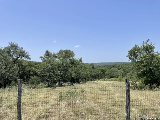 12 AC Beck Rd Bulverde, TX 78163