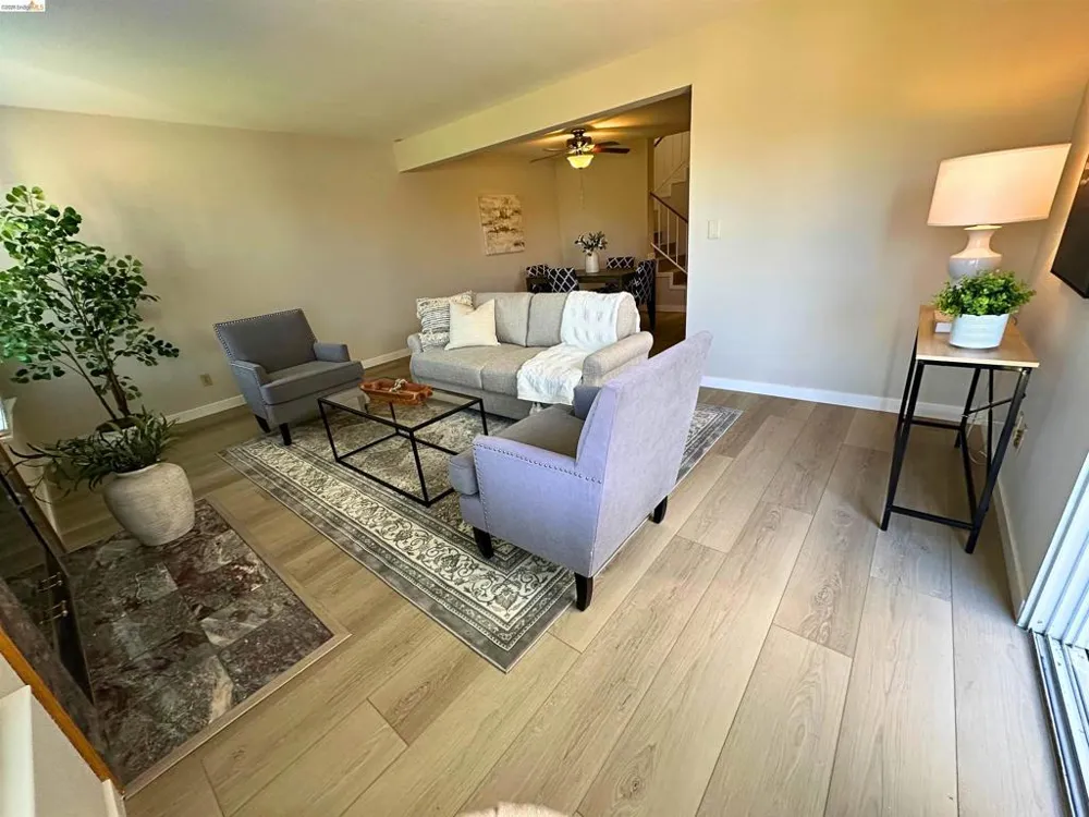 148 Heron Dr Pittsburg, CA 94565