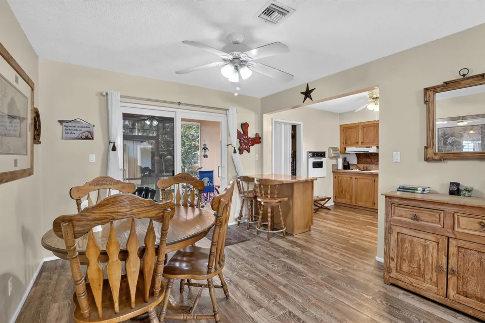 220 NW 48th Street Oakland Park, FL 33309