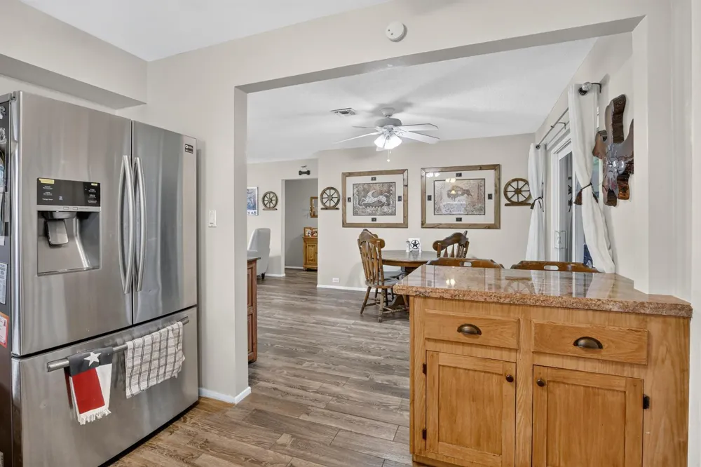 220 NW 48th Street Oakland Park, FL 33309