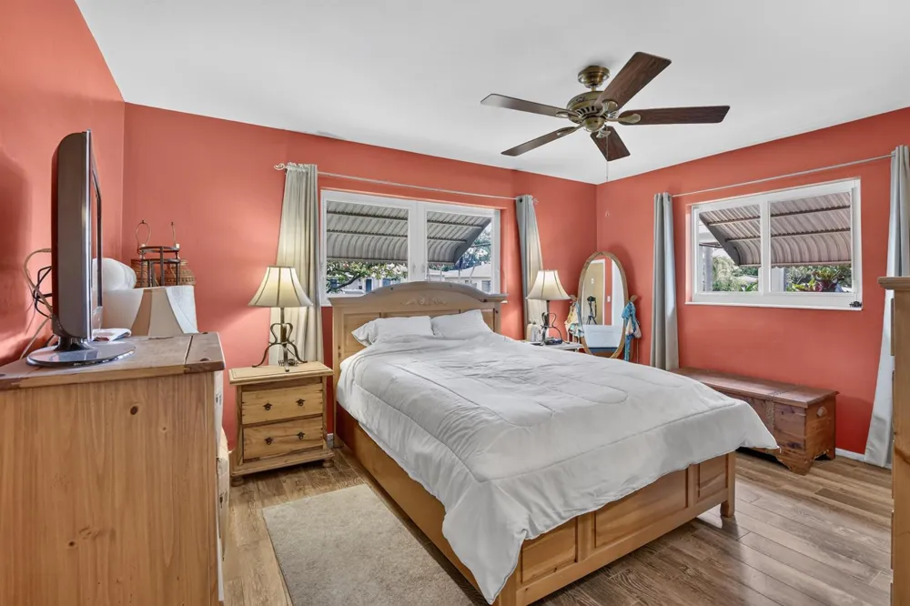 220 NW 48th Street Oakland Park, FL 33309