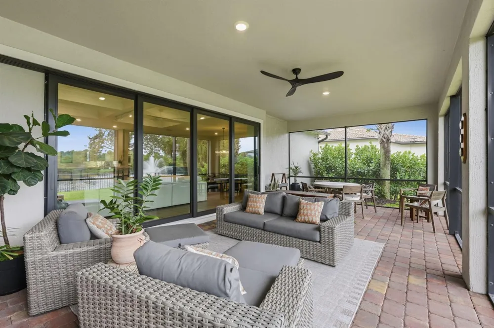 208 Sonoma Isles Circle Jupiter, FL 33478