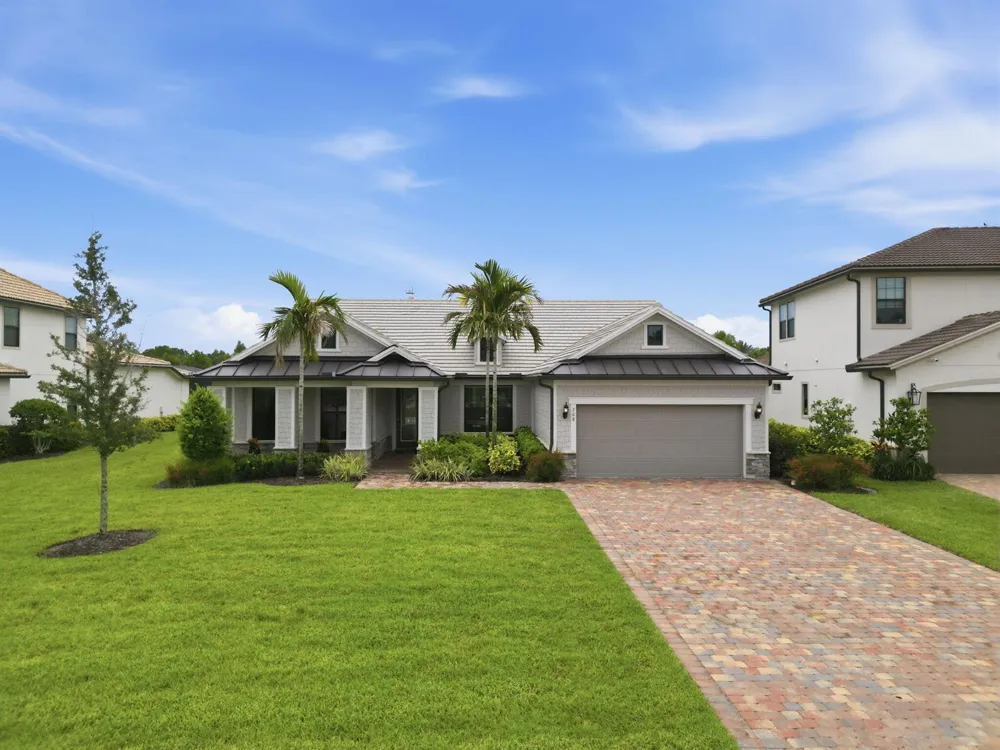 208 Sonoma Isles Circle Jupiter, FL 33478