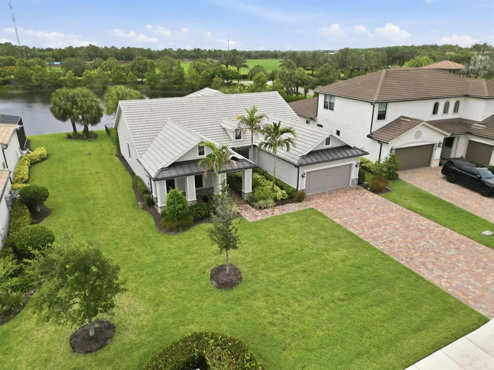208 Sonoma Isles Circle Jupiter, FL 33478