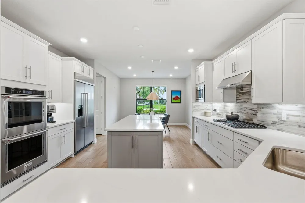 208 Sonoma Isles Circle Jupiter, FL 33478