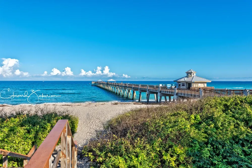 1045 Lake Shore Drive #206 Lake Park, FL 33403
