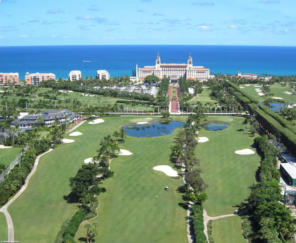 1045 Lake Shore Drive #206 Lake Park, FL 33403