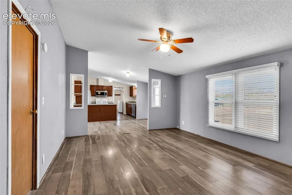 1044 P STREET Penrose, CO 81240