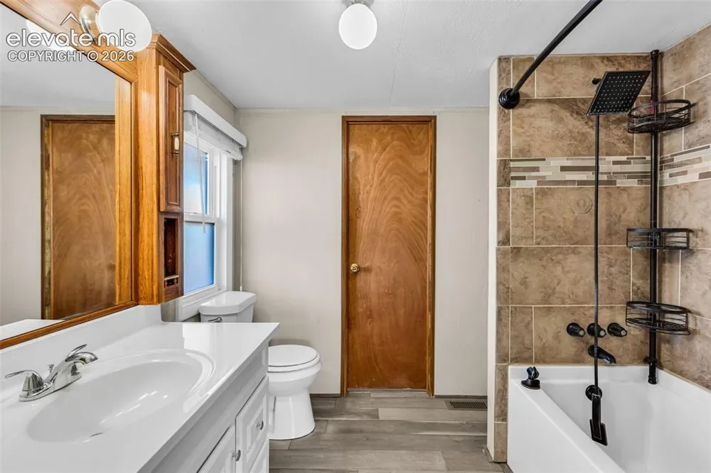 1044 P STREET Penrose, CO 81240