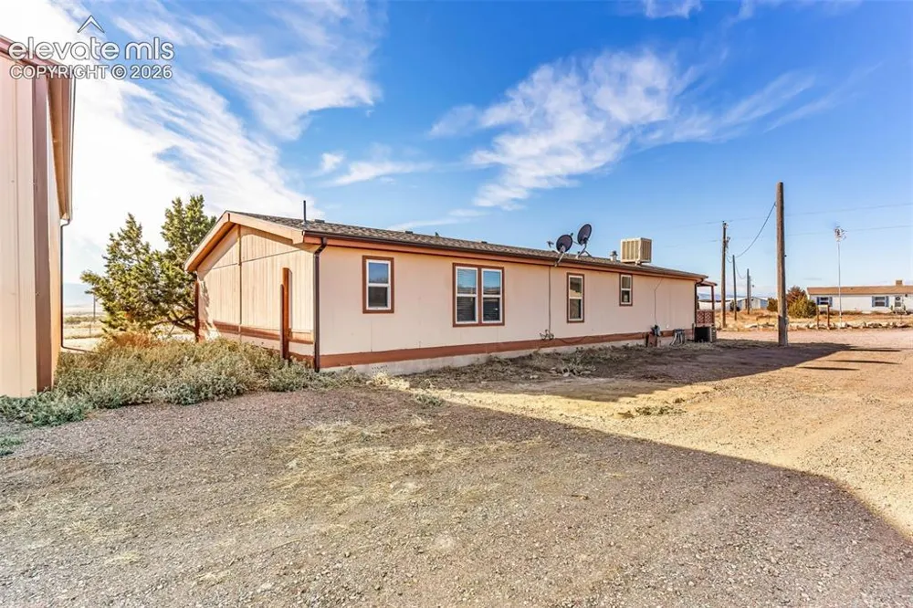 1044 P STREET Penrose, CO 81240