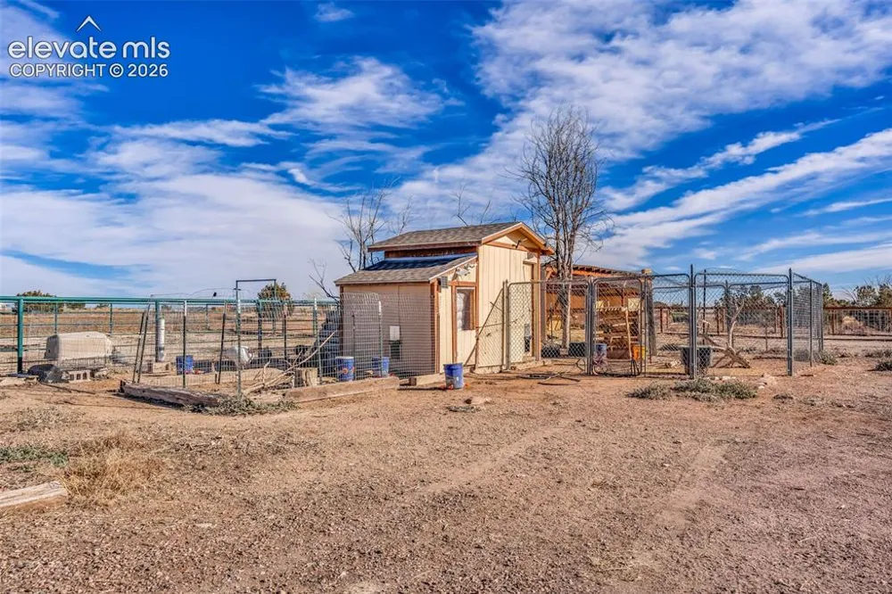 1044 P STREET Penrose, CO 81240