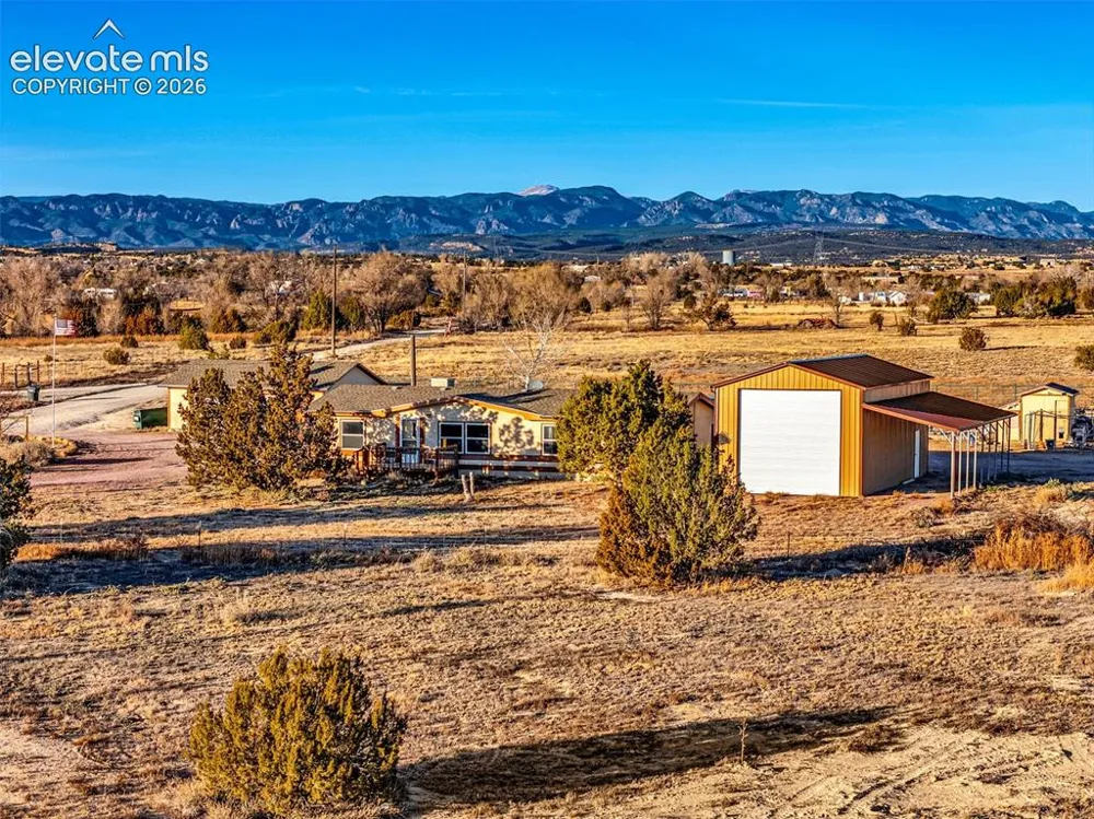 1044 P STREET Penrose, CO 81240