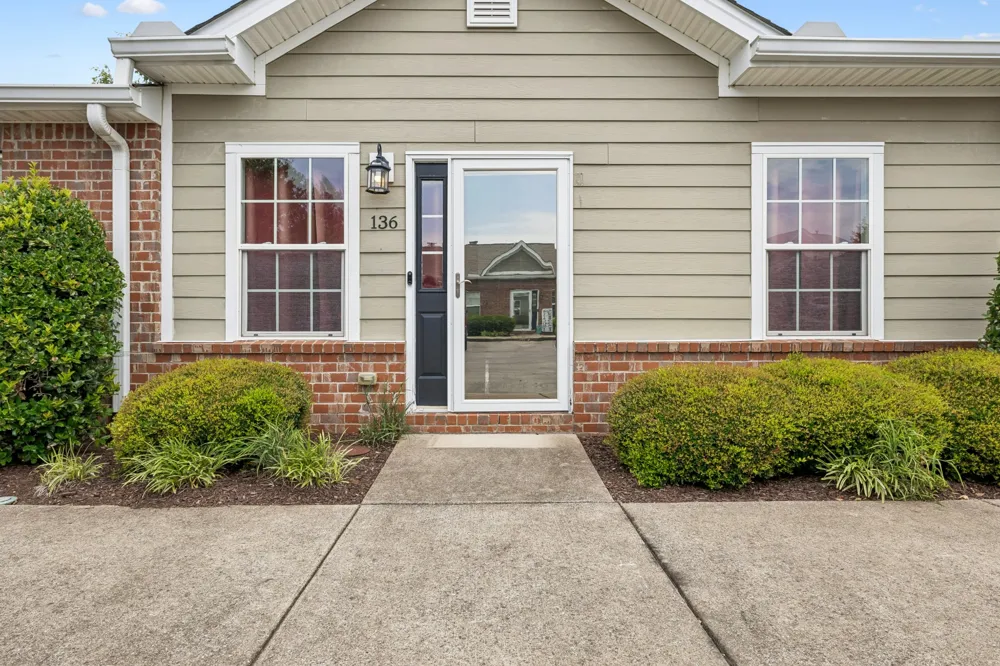 1040 Charlie Daniels Pkwy #136 Mount Juliet, TN 37122