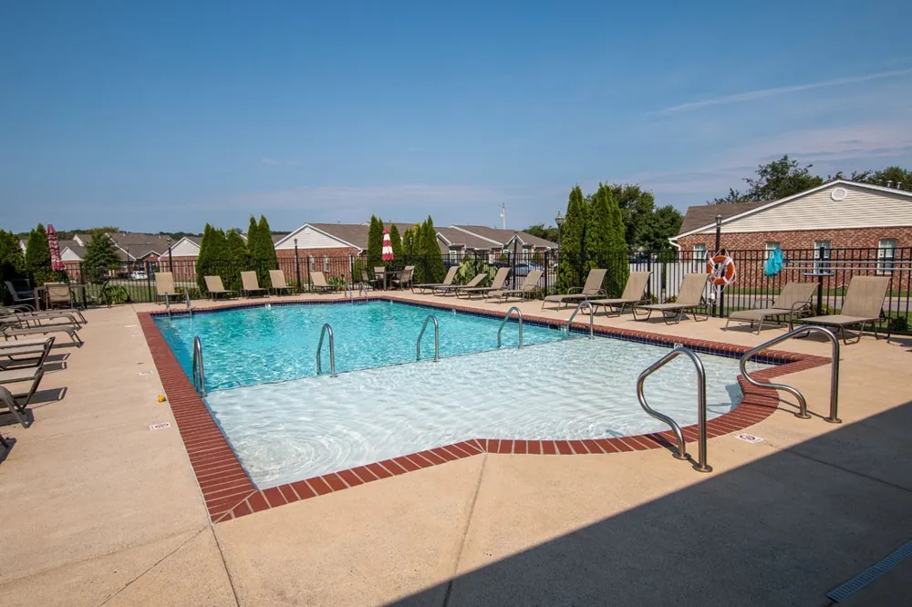 1040 Charlie Daniels Pkwy #136 Mount Juliet, TN 37122
