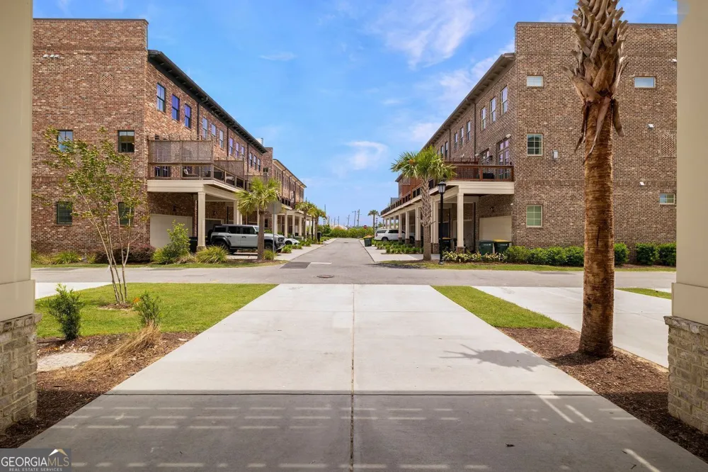 357 Chatooga LN Savannah, GA 31401