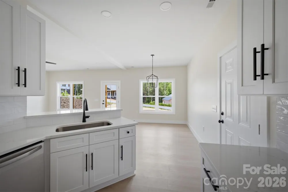 778 Harris Avenue NW Valdese, NC 28690