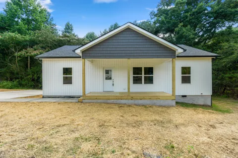 1105 Chattanooga Street
