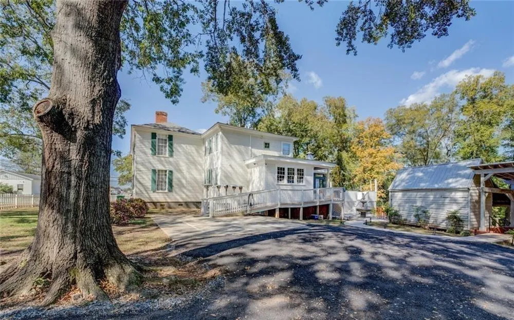 421 E Greene Street Monticello, GA 31064