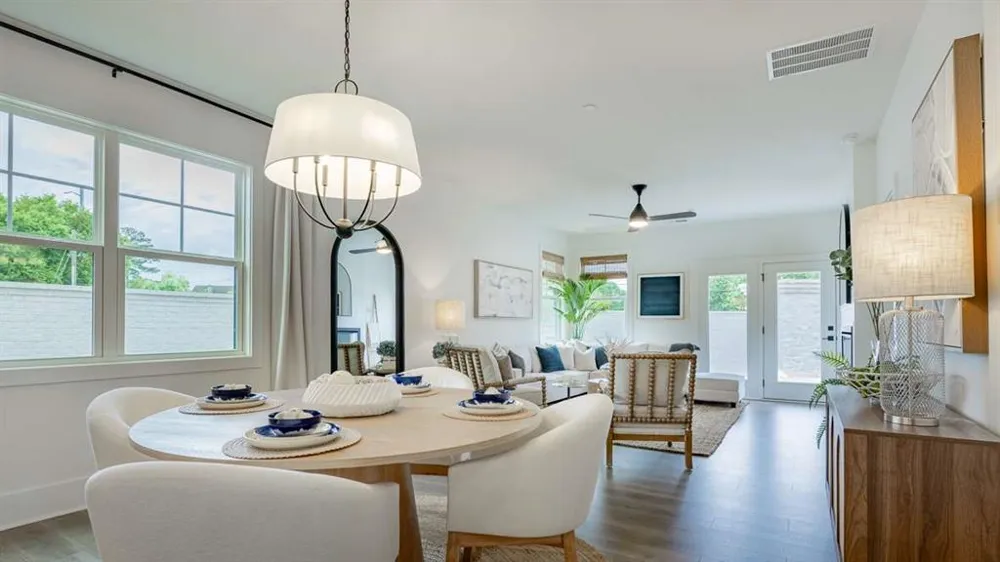 1899 Glasswing Court Marietta, GA 30066