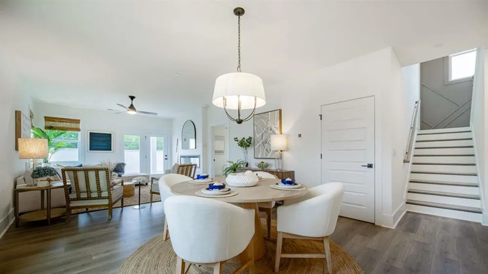 1899 Glasswing Court Marietta, GA 30066