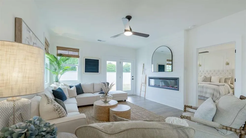 1899 Glasswing Court Marietta, GA 30066