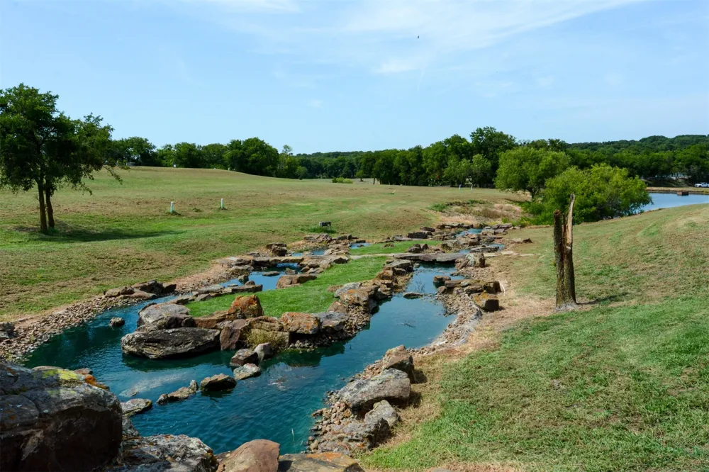 125 Pond Trail Kemp, TX 75143