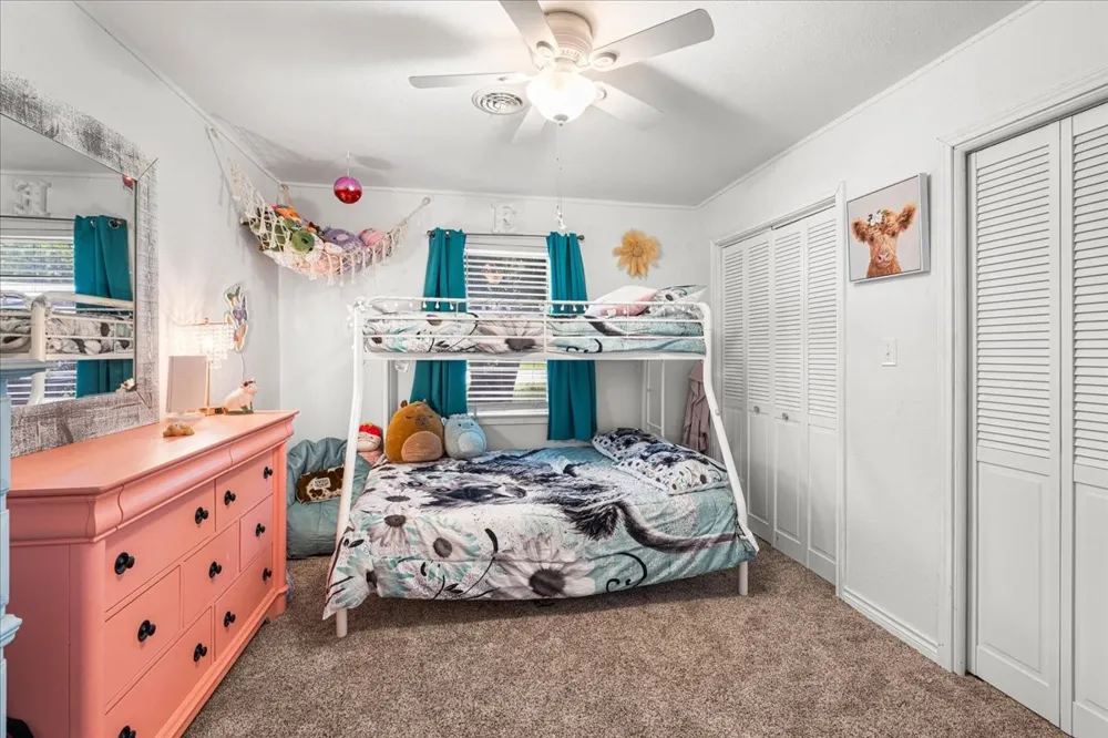 703 Gilmer Avenue Dawson, TX 76639