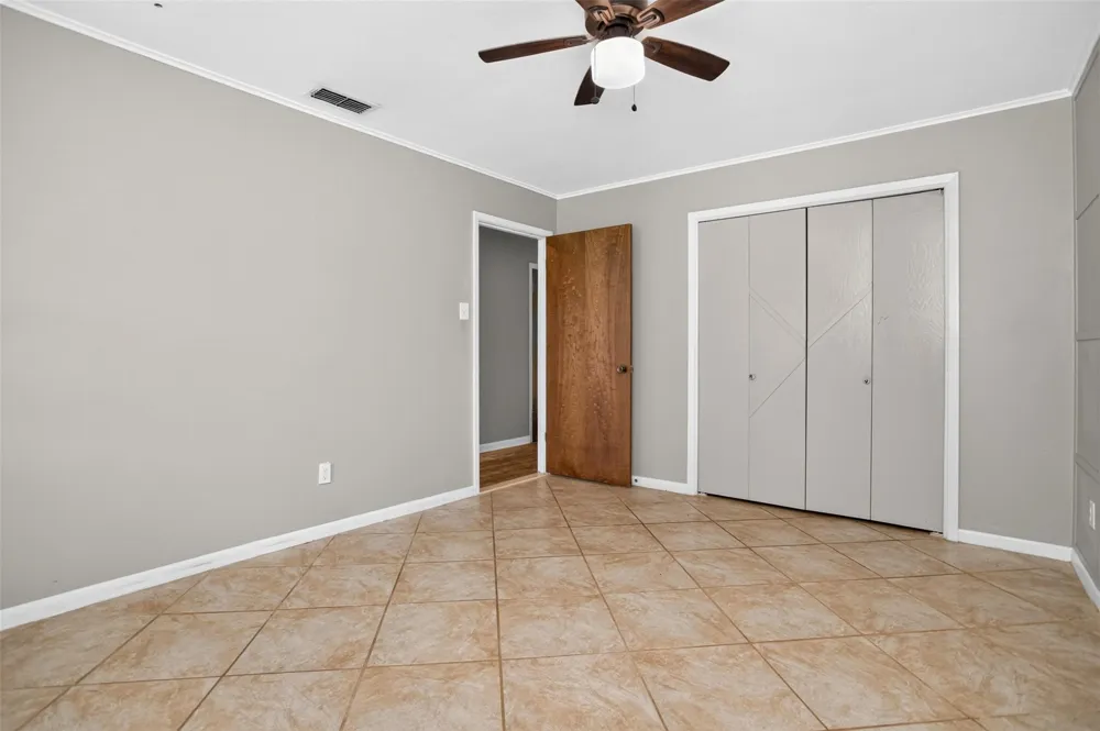 635 W Church St Centerville, TX 75833