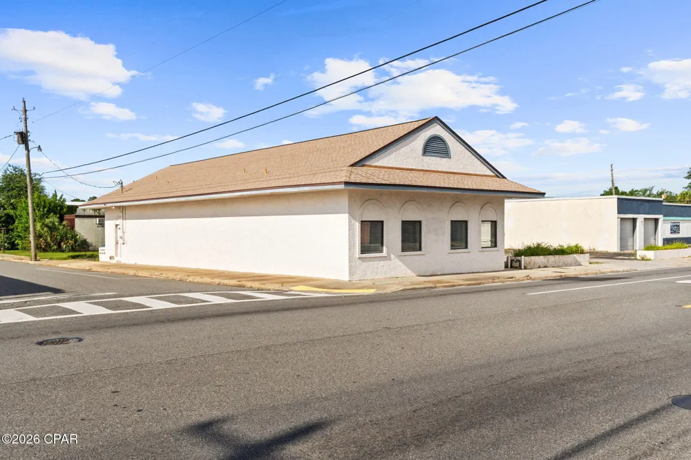215 W 6th Street Panama City, FL 32401