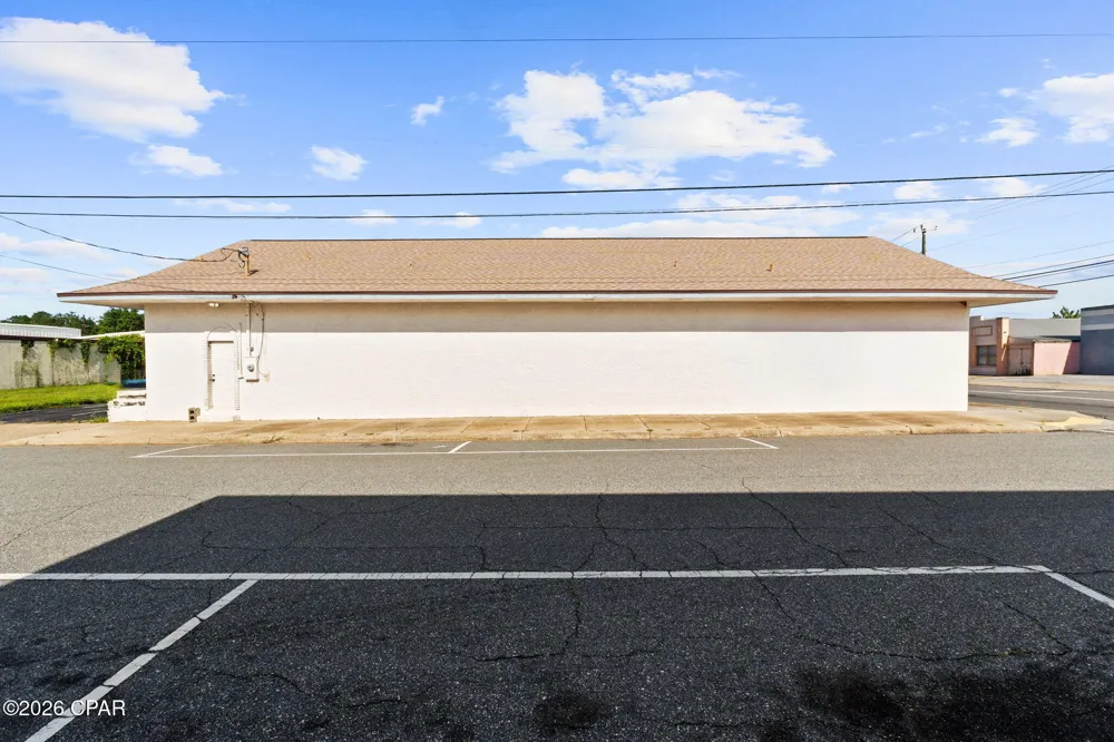 215 W 6th Street Panama City, FL 32401