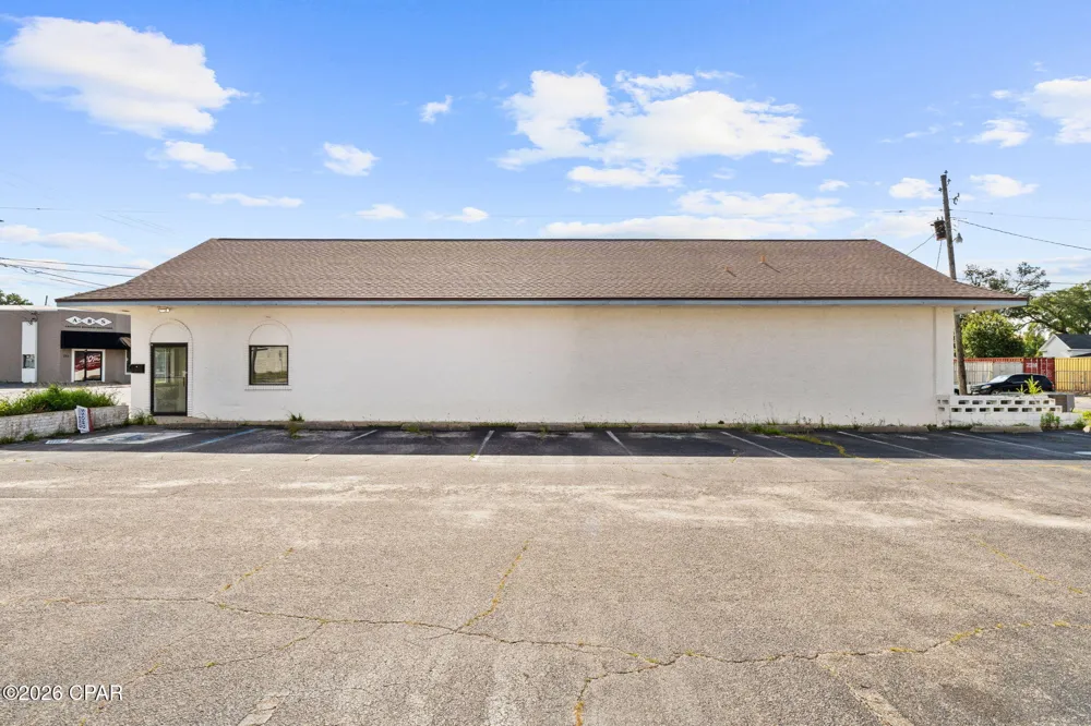 215 W 6th Street Panama City, FL 32401