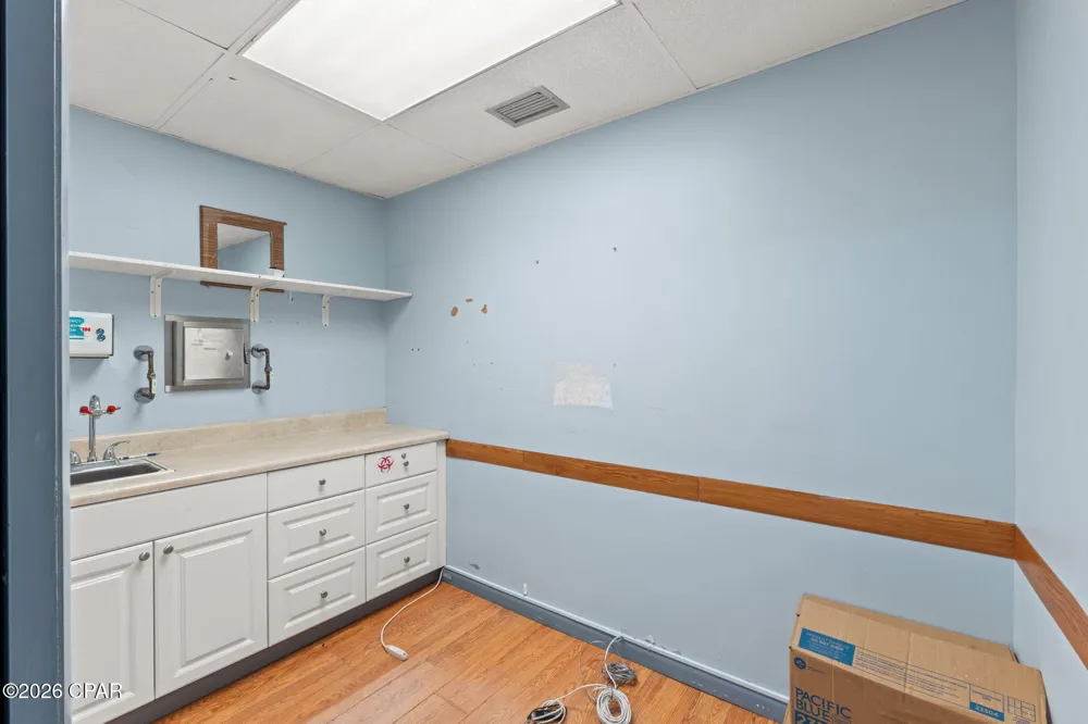 215 W 6th Street Panama City, FL 32401