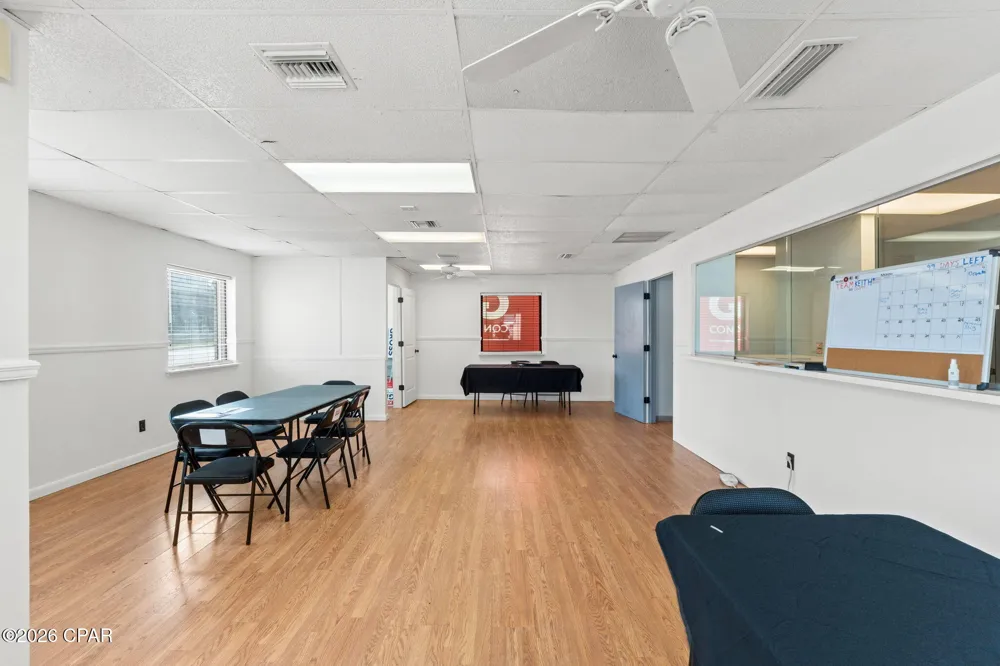 215 W 6th Street Panama City, FL 32401